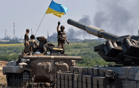 俄军压境，敖德萨像“世界末日降临”，泽连斯基突然改变说辞