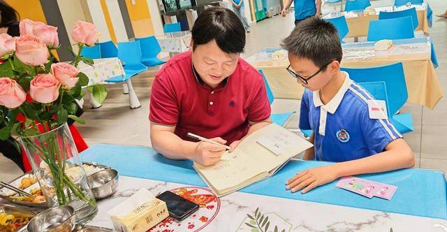 小小“麒麟币”，大大成长礼！坪山实验学校创新开发德育正向引领评价机制