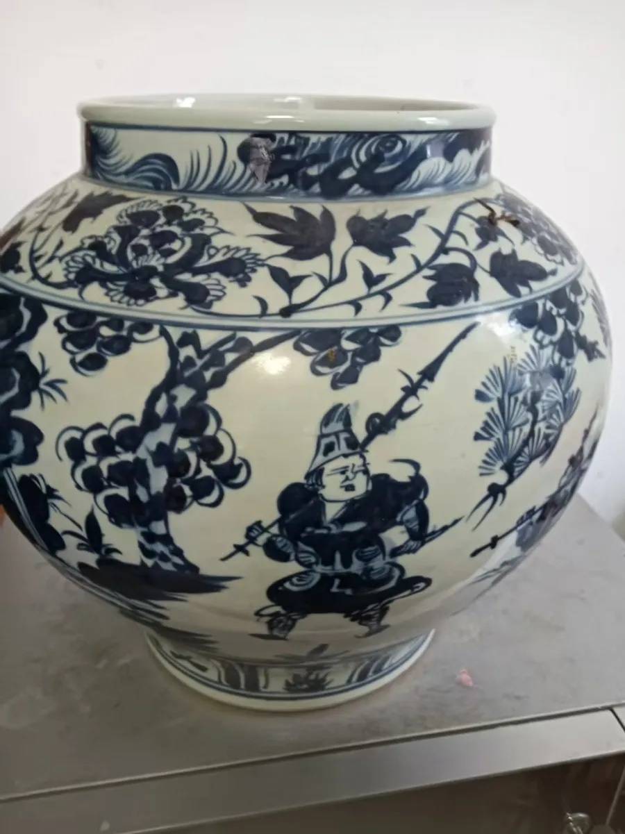 震惊!上海年轻男子和大爷结成“忘年交”,谁料对方竟在背后...200余万积蓄被掏空!