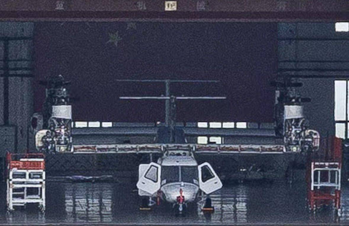 震撼首飞！中国新型倾转旋翼机“鱼鹰”问世，弯道超车，打破美军技术垄断！