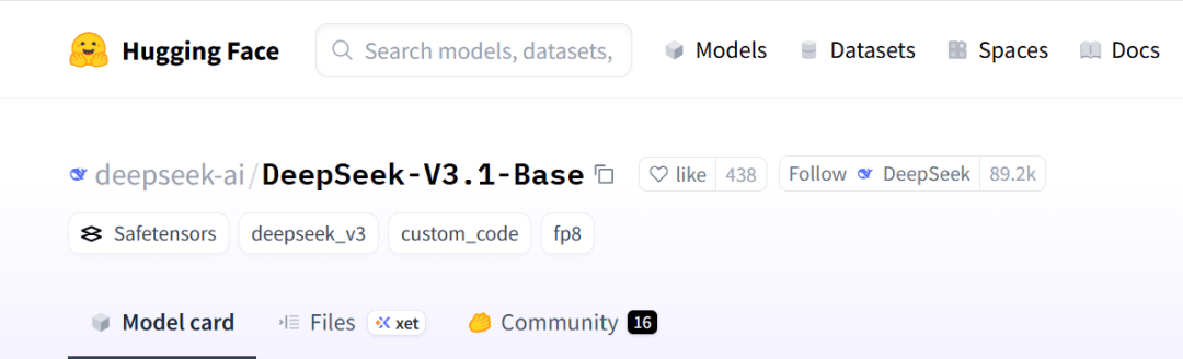 DeepSeek 开源新模型 V3.1:上下文长度拓展至 128K