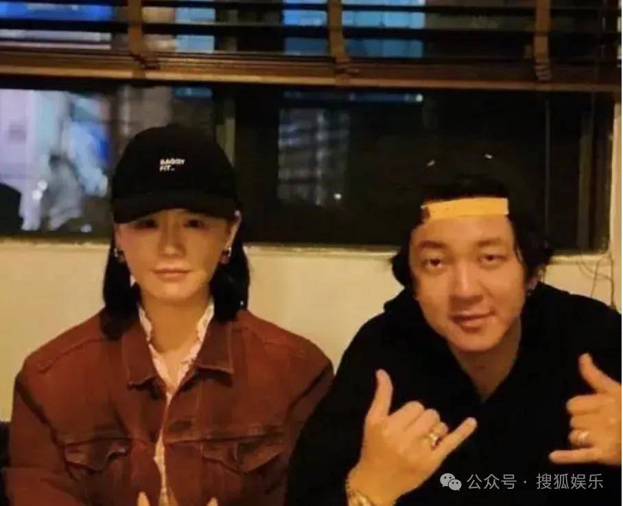 被全网劝分的这对终于分手了？她最近的状态确实肉眼可见的好！