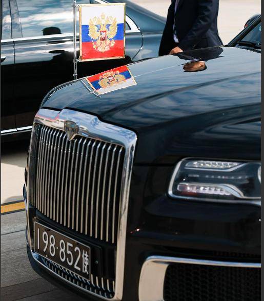 看完9.3大阅兵,普京更有信心了,直接向美乌发出2大邀请