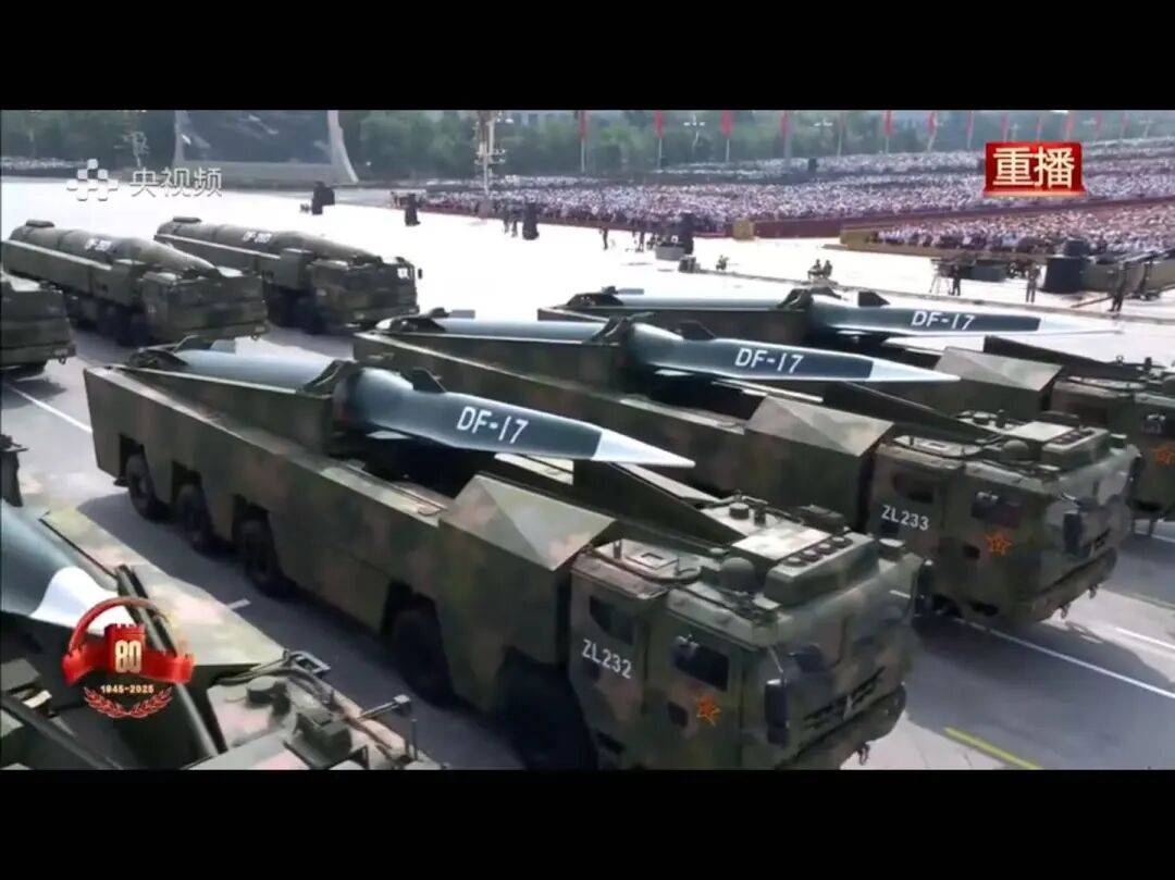 阅兵式上的沈阳二中骄傲 为何这么多国防重器的设计师出自这所高中?