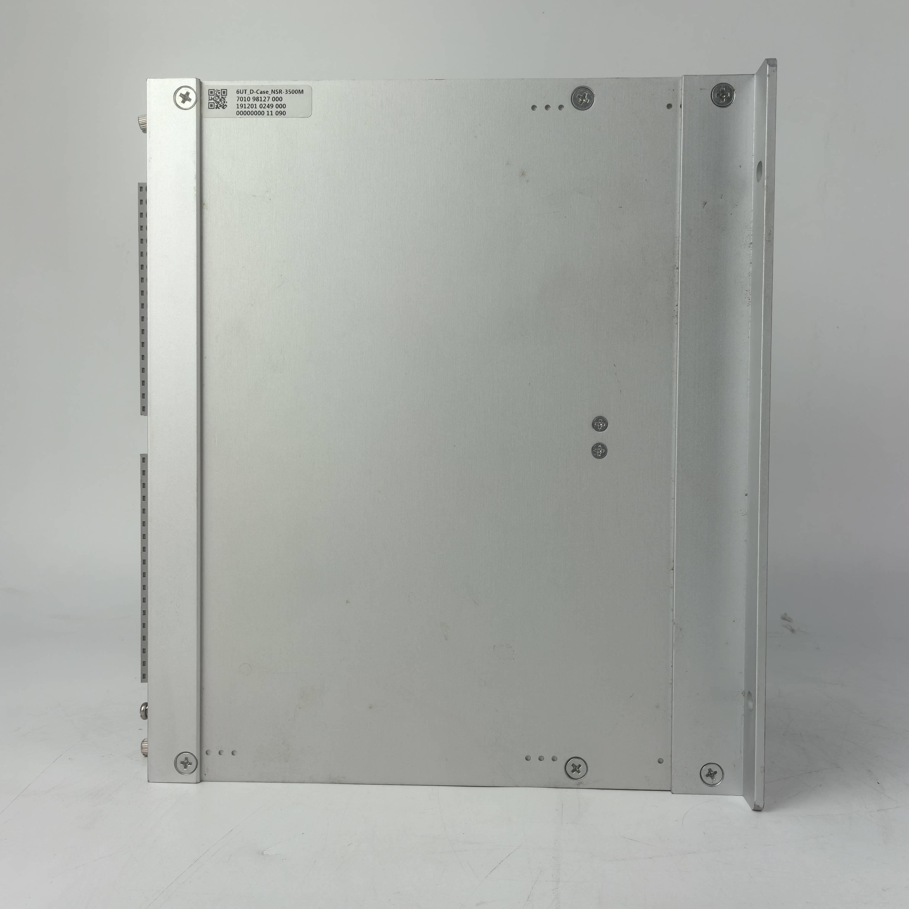 NSR612RF-D系列D00/D01/D02/D03保护测控装置全解析:分段/馈线/线路“三剑客”,精准护航配电网安全运行