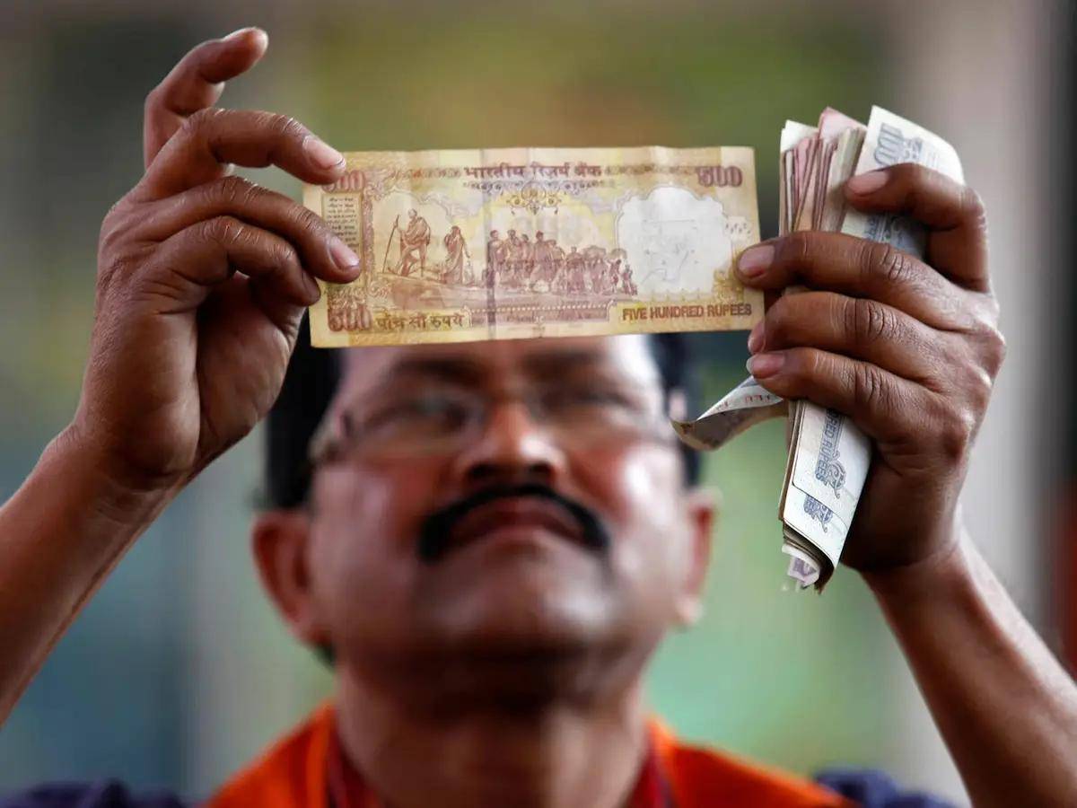 俄罗斯人终于和印度摊牌了：俄罗斯的石油，印度想买只能花人民币