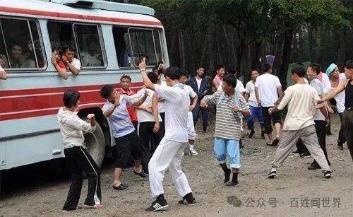 带你认识一个真实的朝鲜:20万朝币买下两只甲鱼,那一晚我们全家失眠了