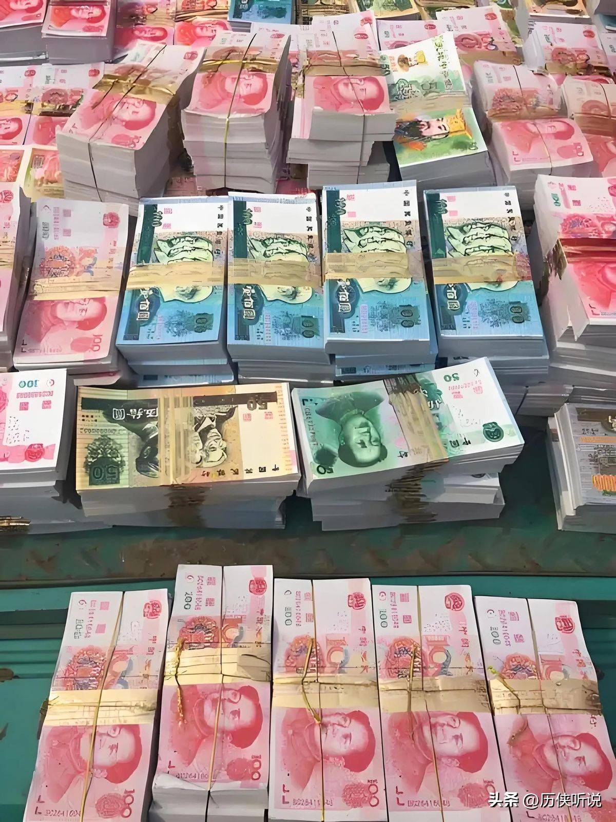 人民币在国外，竟然不叫“人民币”？原来人民币还有个“大名”