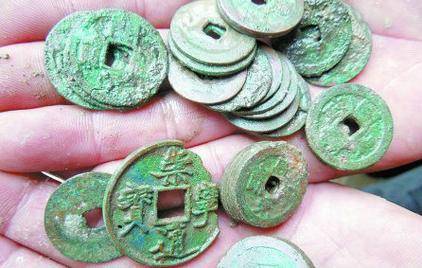 花钱买和平,宋朝都向哪些政权,交纳过“岁币”?