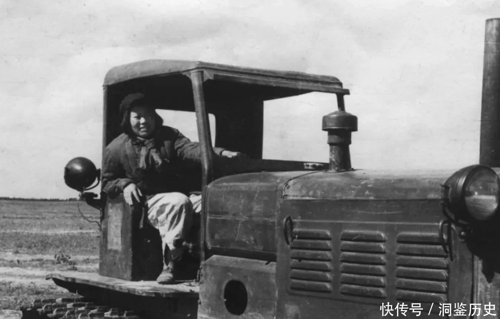 黑龙江女孩梁军：11岁嫁表哥，因能力出众被印人民币上，高寿90岁